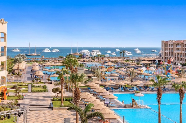 Pickalbatros White Beach Resort – Hurghada